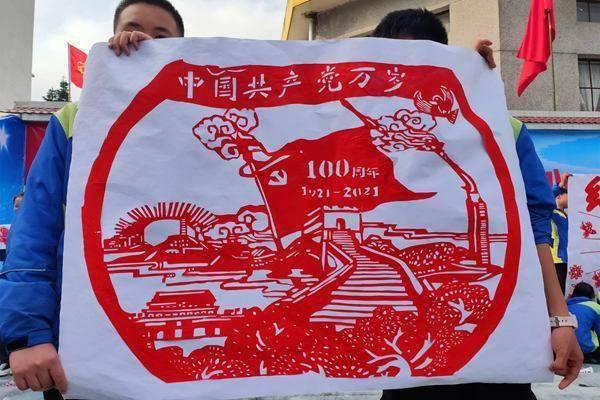 大学生为什么选择延迟毕业？游戏画面